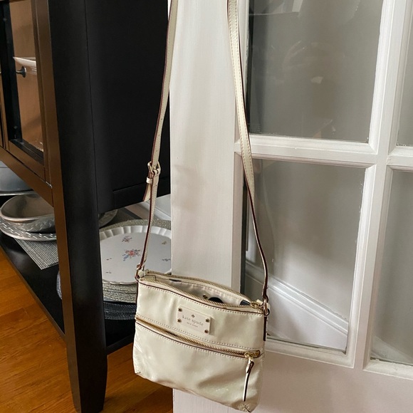 Kate Spade Small Purse - Picture 6 of 6